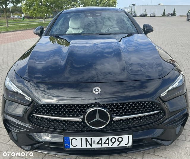 Mercedes-Benz CLE - 8