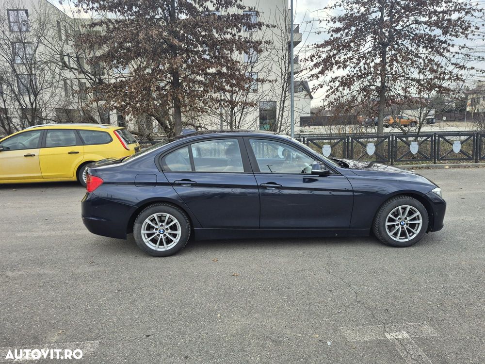 BMW Seria 3 318d Aut. - 6