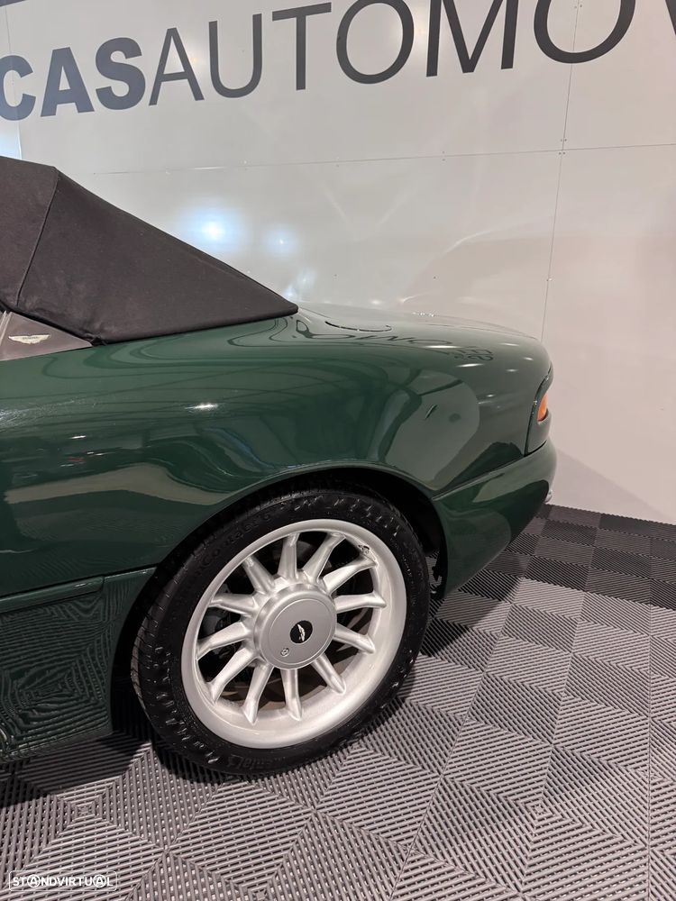 Aston Martin DB7 Vantage Volante - 13