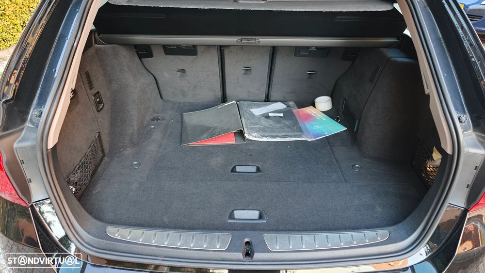 BMW 320 d Advantage Auto — fotografia 14