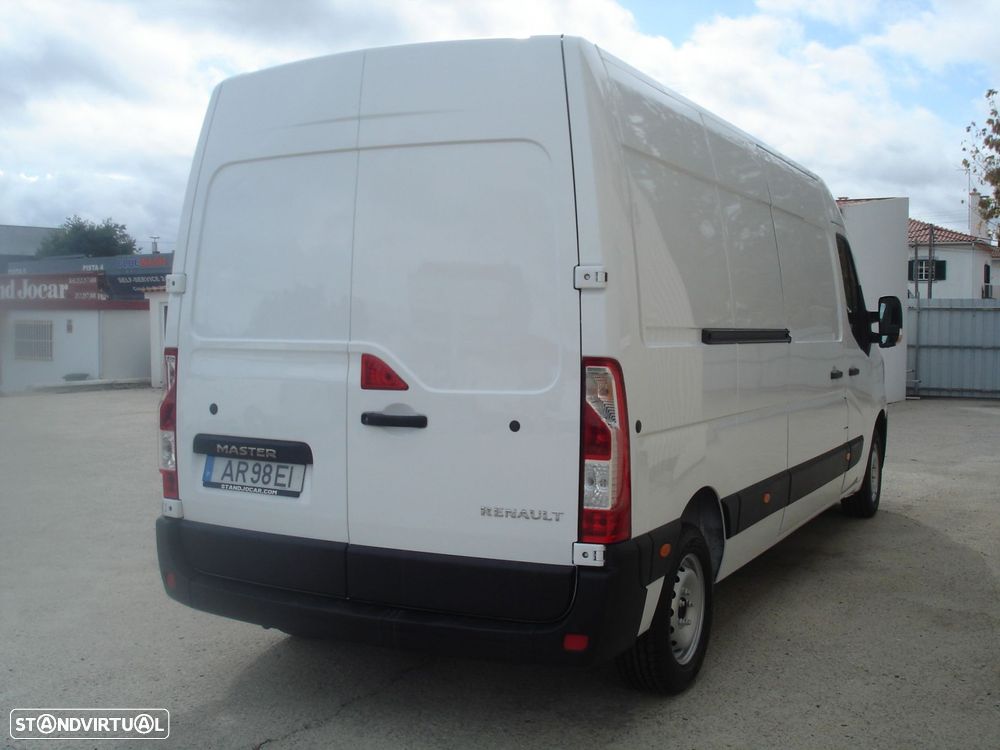 Renault Master 2300-150 CV - 6