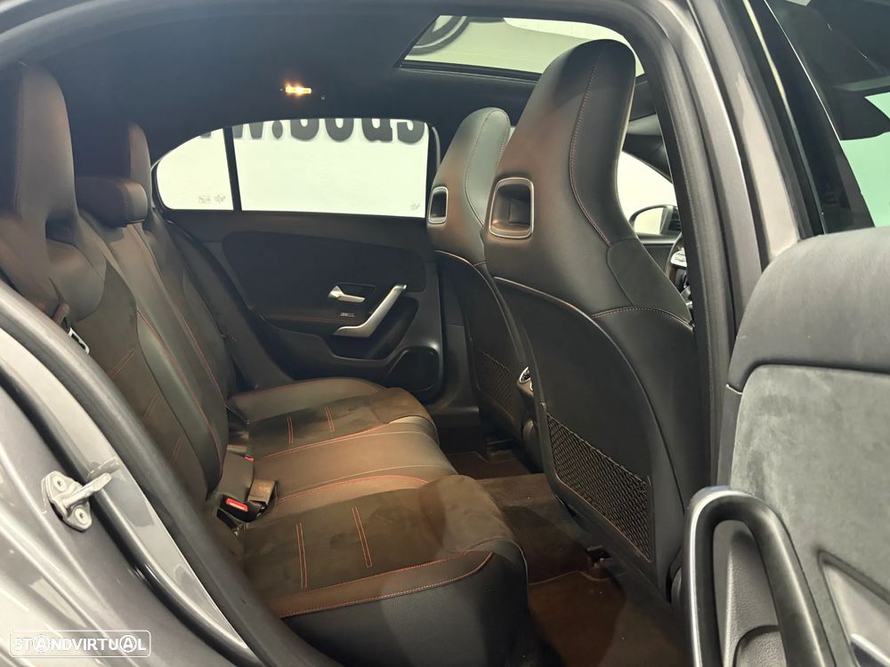 Mercedes-Benz A 160 d AMG Line - 16