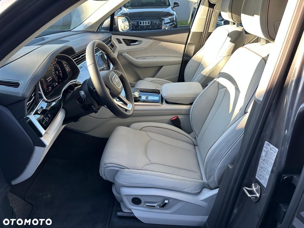 Audi Q7 - 15