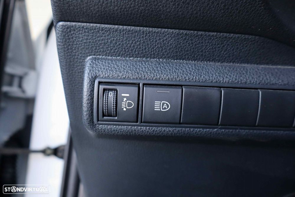 Toyota Corolla 1.8 Hybrid Comfort - 15