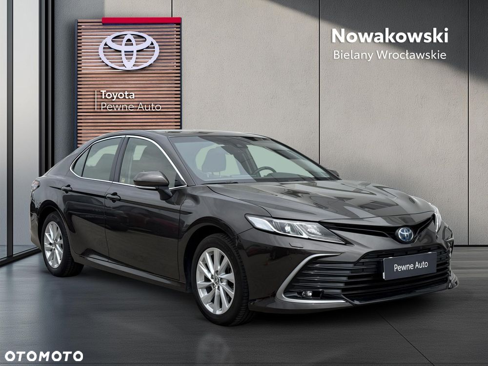 Toyota Camry 2.5 Hybrid Comfort CVT - 30