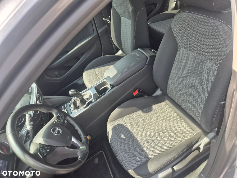 Opel Insignia 1.5 DI Turbo - 16