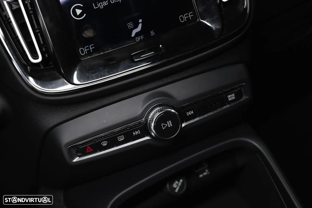 Volvo XC 40 1.5 T4 PHEV Inscription Expression - 29