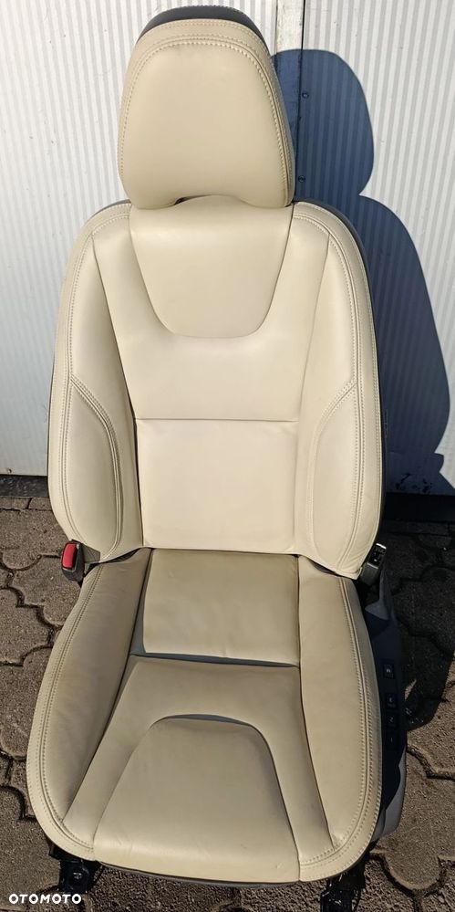 Volvo V60 I fotel kierowcy podgrzewany elektryczny stan idealny 20 tys. km S60 II - 1