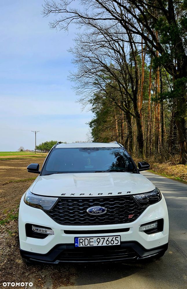 Ford Explorer - 12
