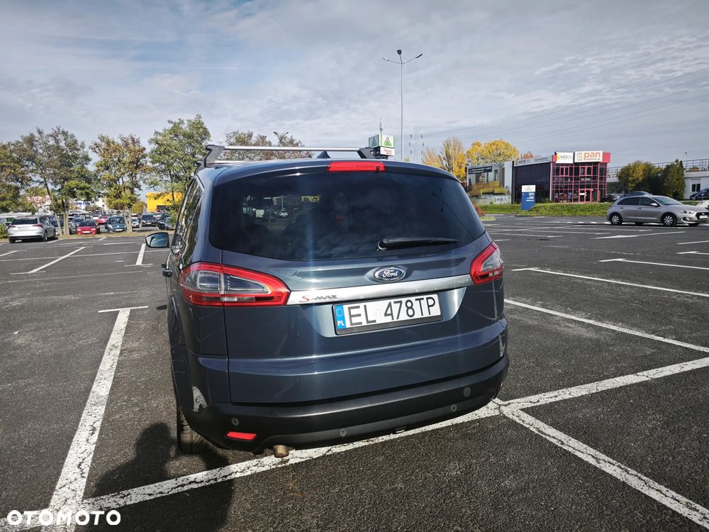 Ford S-Max - 15