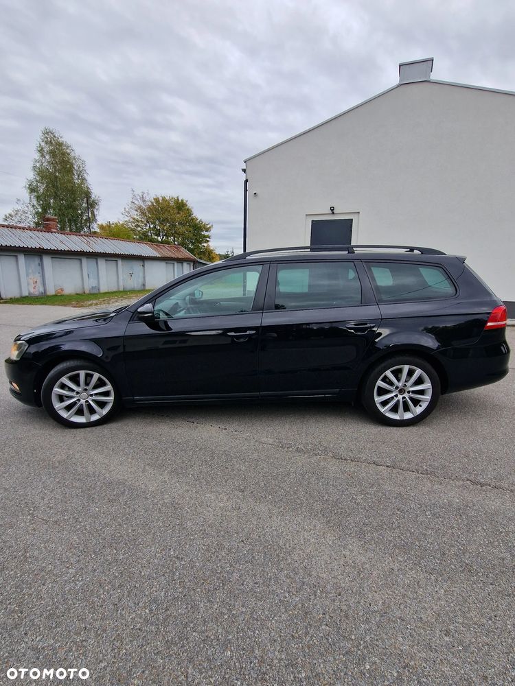 Volkswagen Passat - 17