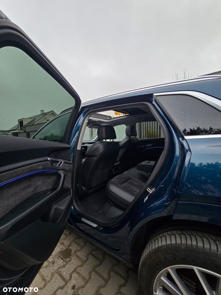 Audi e-tron 50 Quattro - 11