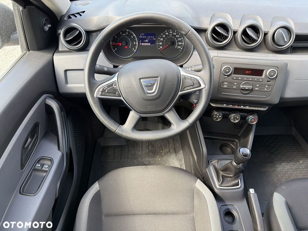 Dacia Duster 1.6 SCe Essential - 12