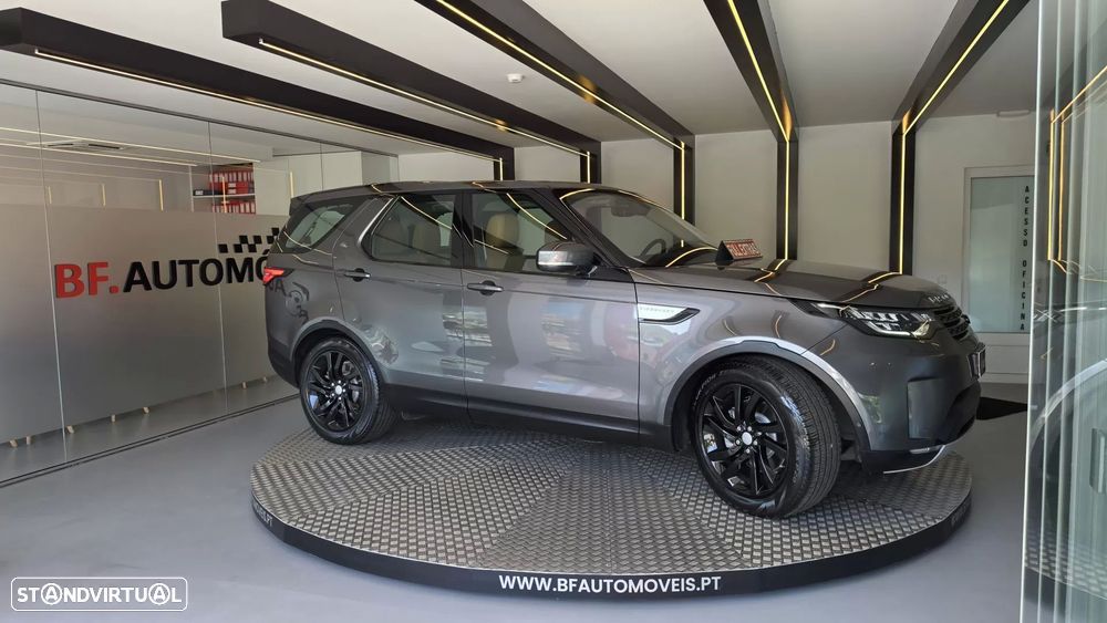 Land Rover Discovery 3.0 TD6 HSE Auto - 10
