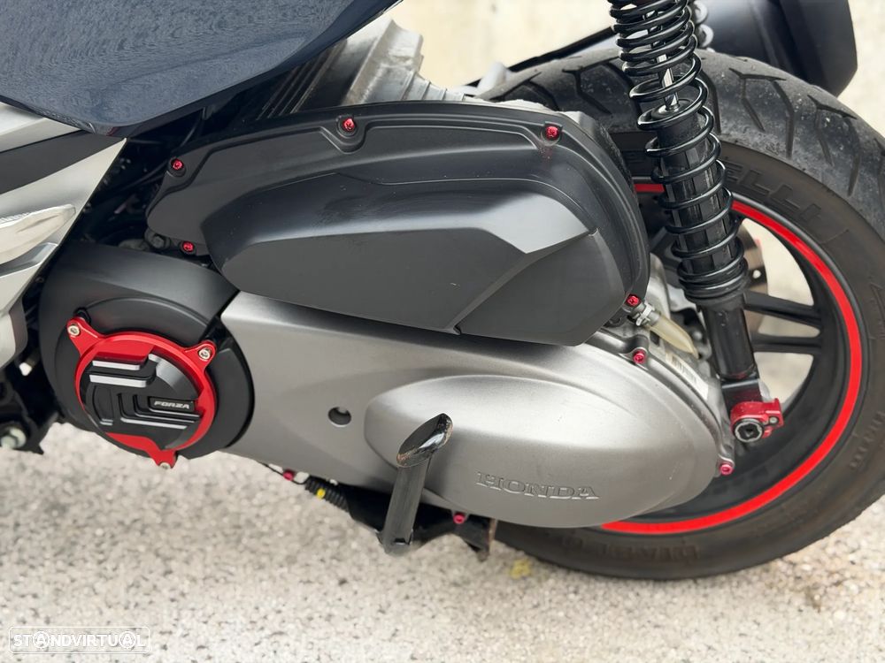 Honda Forza 300 ABS - 10
