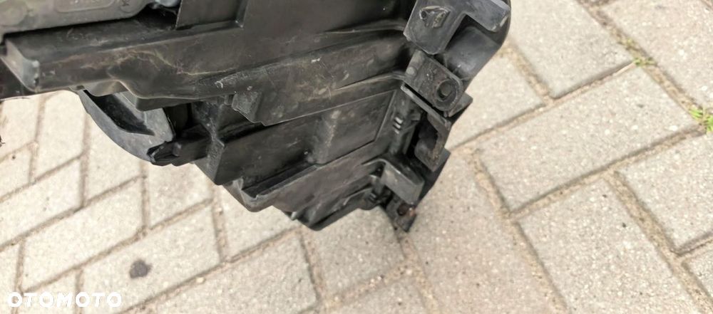 LAMPA LEWA PRAWA KPL. REFLEKTOR PRZÓD LEWY PRAWY RENAULT LAGUNA III 3 XENON - 11