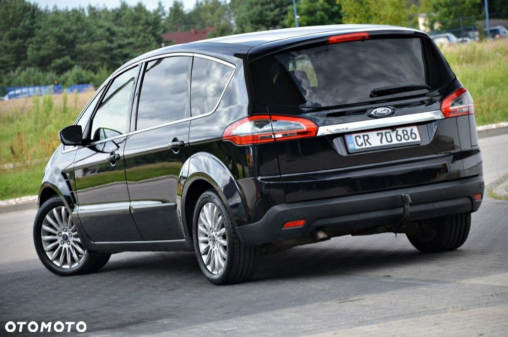 Ford S-Max - 9