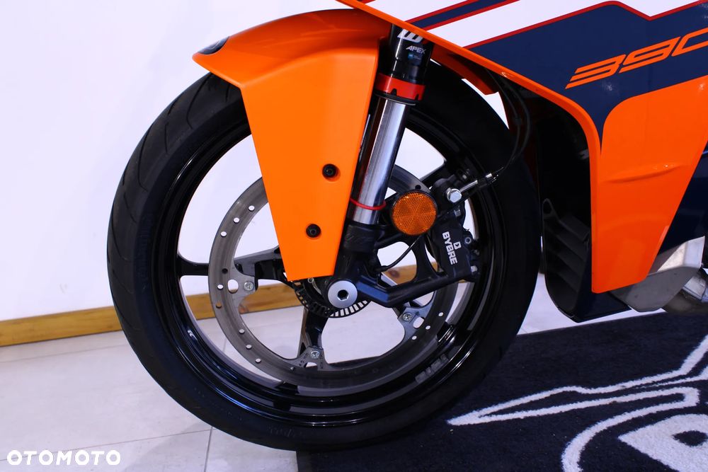 KTM RC 390 - 25