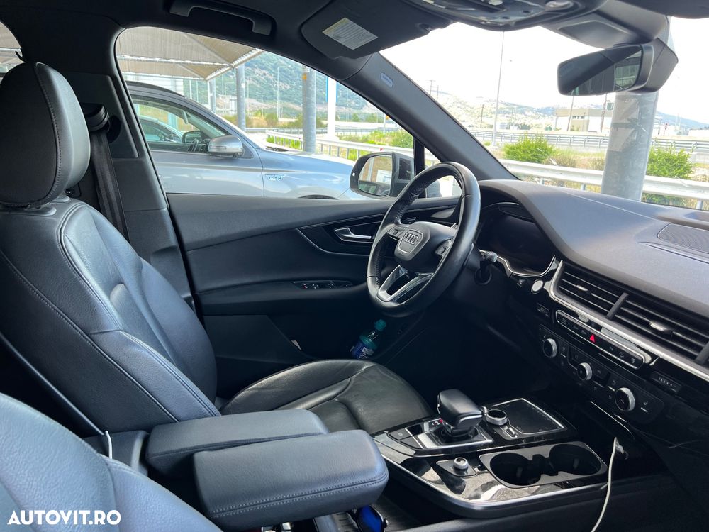 Audi Q7 - 2
