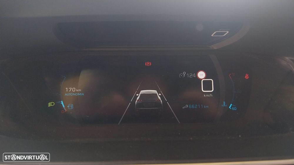 Peugeot 2008 1.2 PureTech Allure - 9