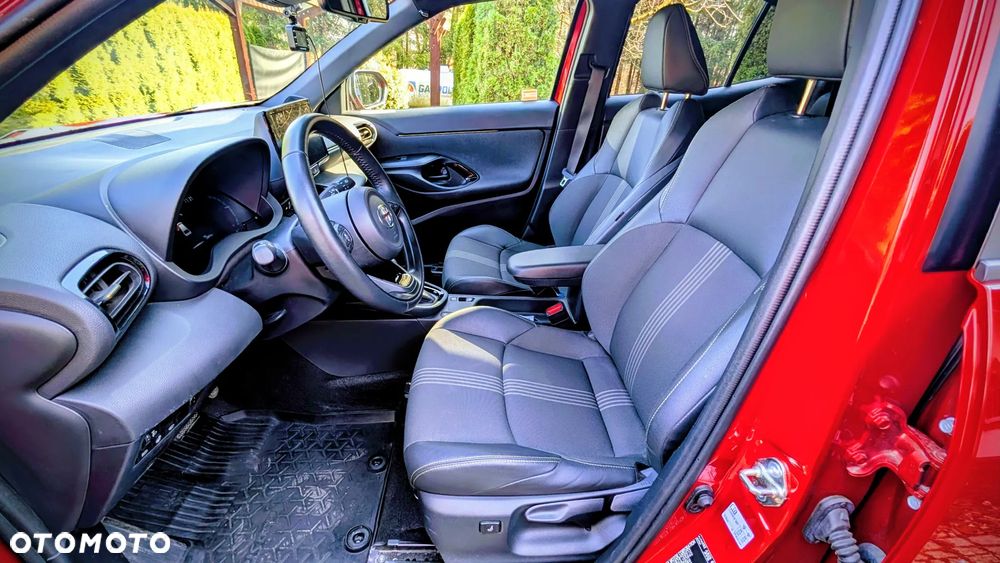 Toyota Yaris Cross - 4