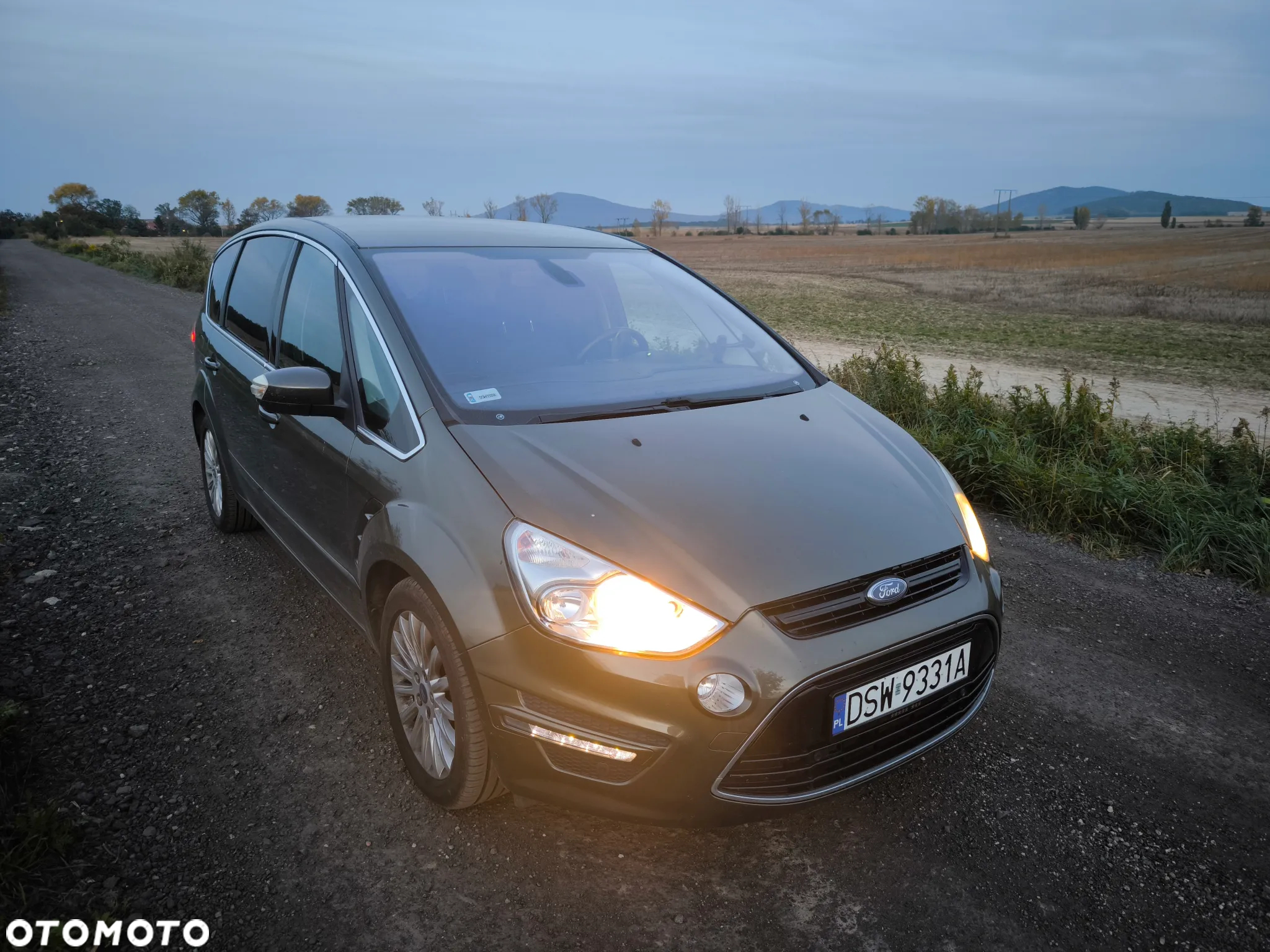 Ford S-Max 2.0 T Titanium - 13