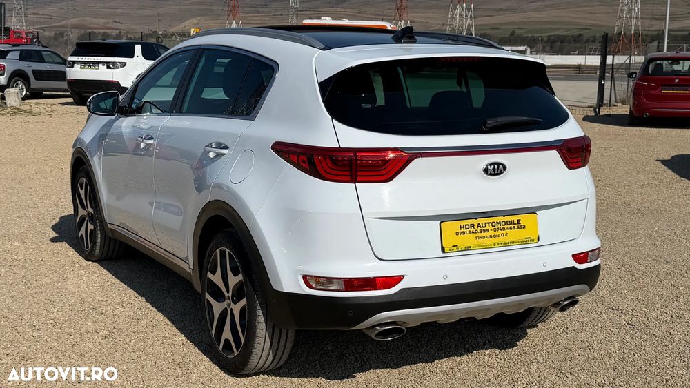 Kia Sportage 2.0 CRDI 4WD Automatik Dream-Team Edition - 10