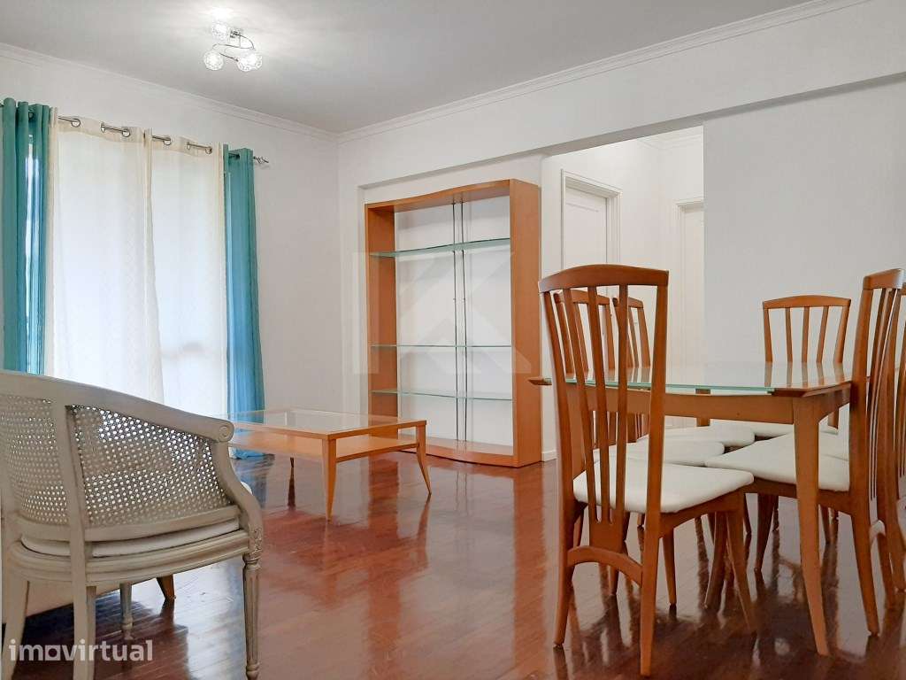 Apartamento T2 Barreiros São Martinho Funchal - Grande imagem: 2/24