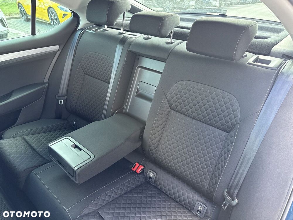 Skoda Superb 1.5 TSI Ambition DSG - 17