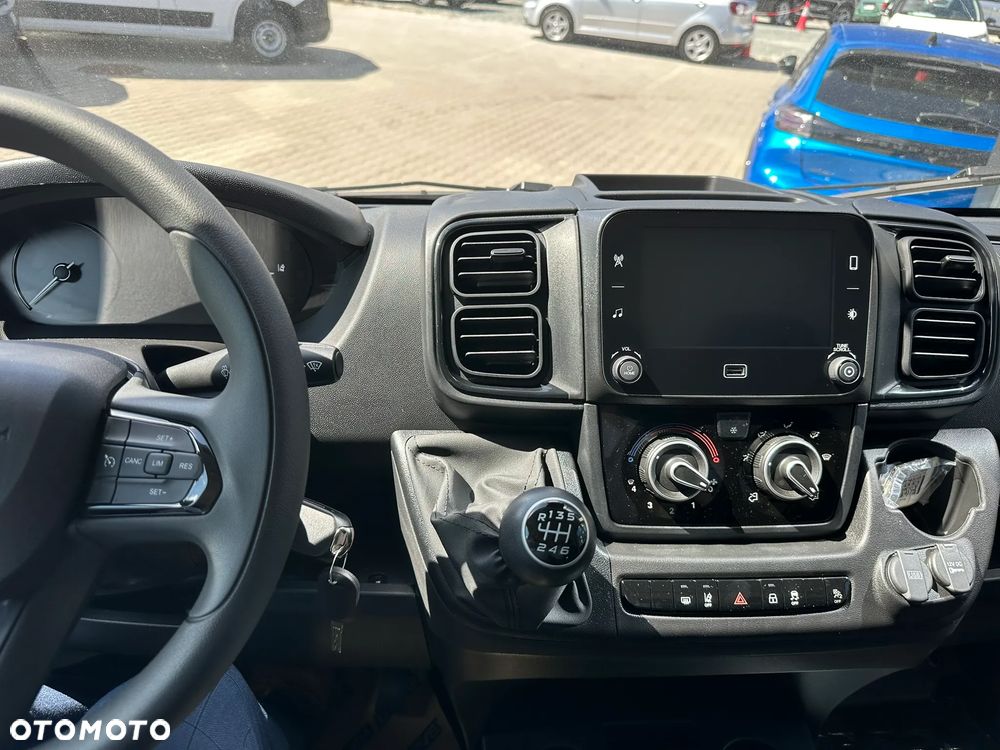 Peugeot Boxer Furgon L4H2 3.5T Heavy Diesel 2.2 140 KM Manua - 12