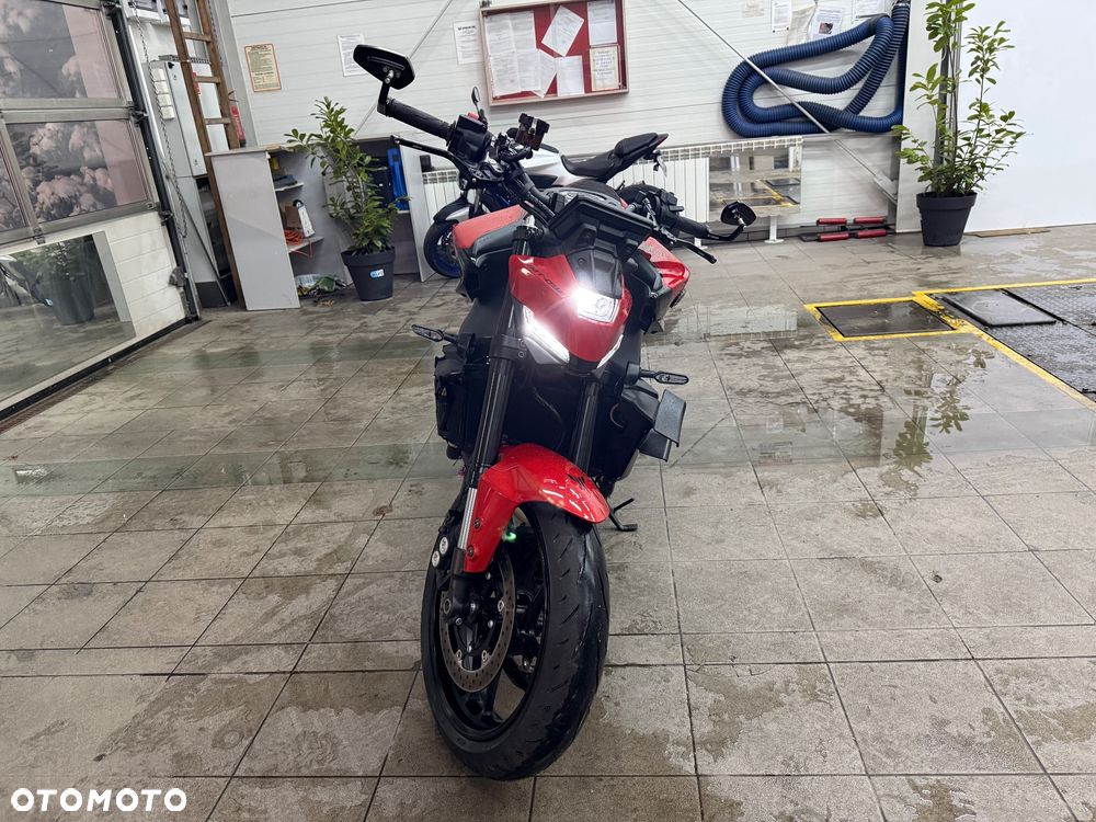 Yamaha MT - 14