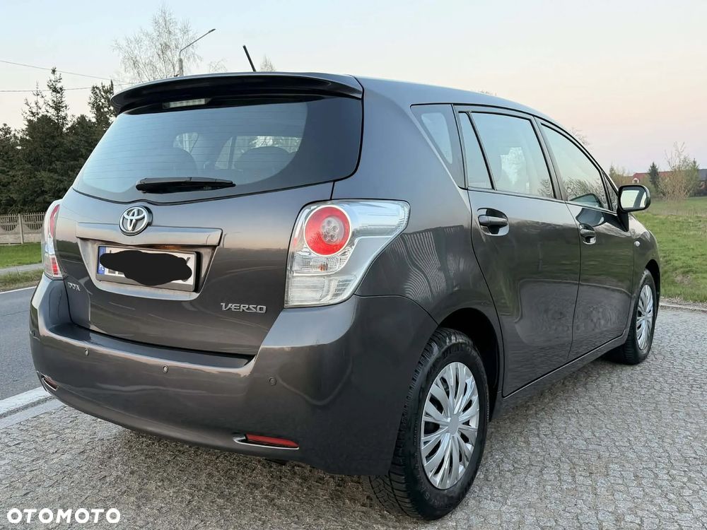 Toyota Verso 2.0 D-4D Sol SW 7os - 7