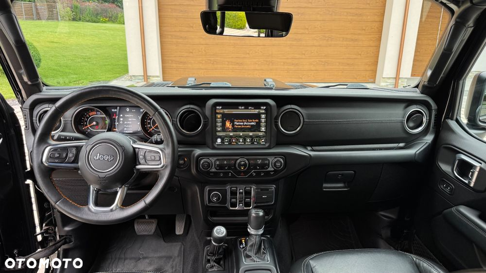 Jeep Wrangler Unlimited 2.2 CRD Sahara - 12