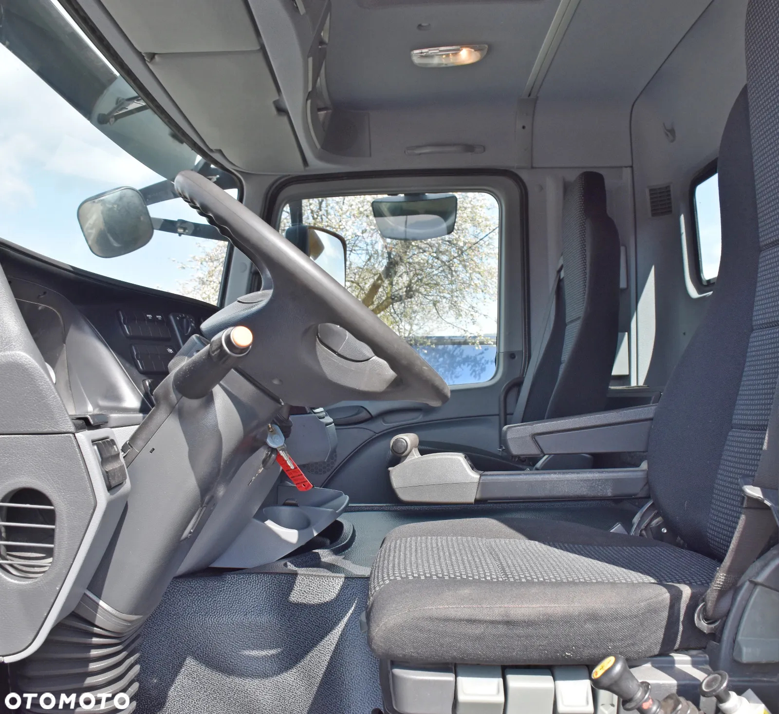 Mercedes-Benz ACTROS 3241*WYWROTKA 5,70m + BORDMATIC / 8x4 - 9