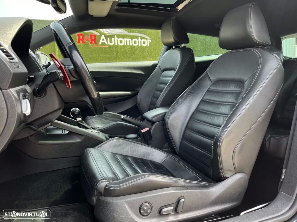 VW Scirocco 2.0 TDI Sport DSG - 9