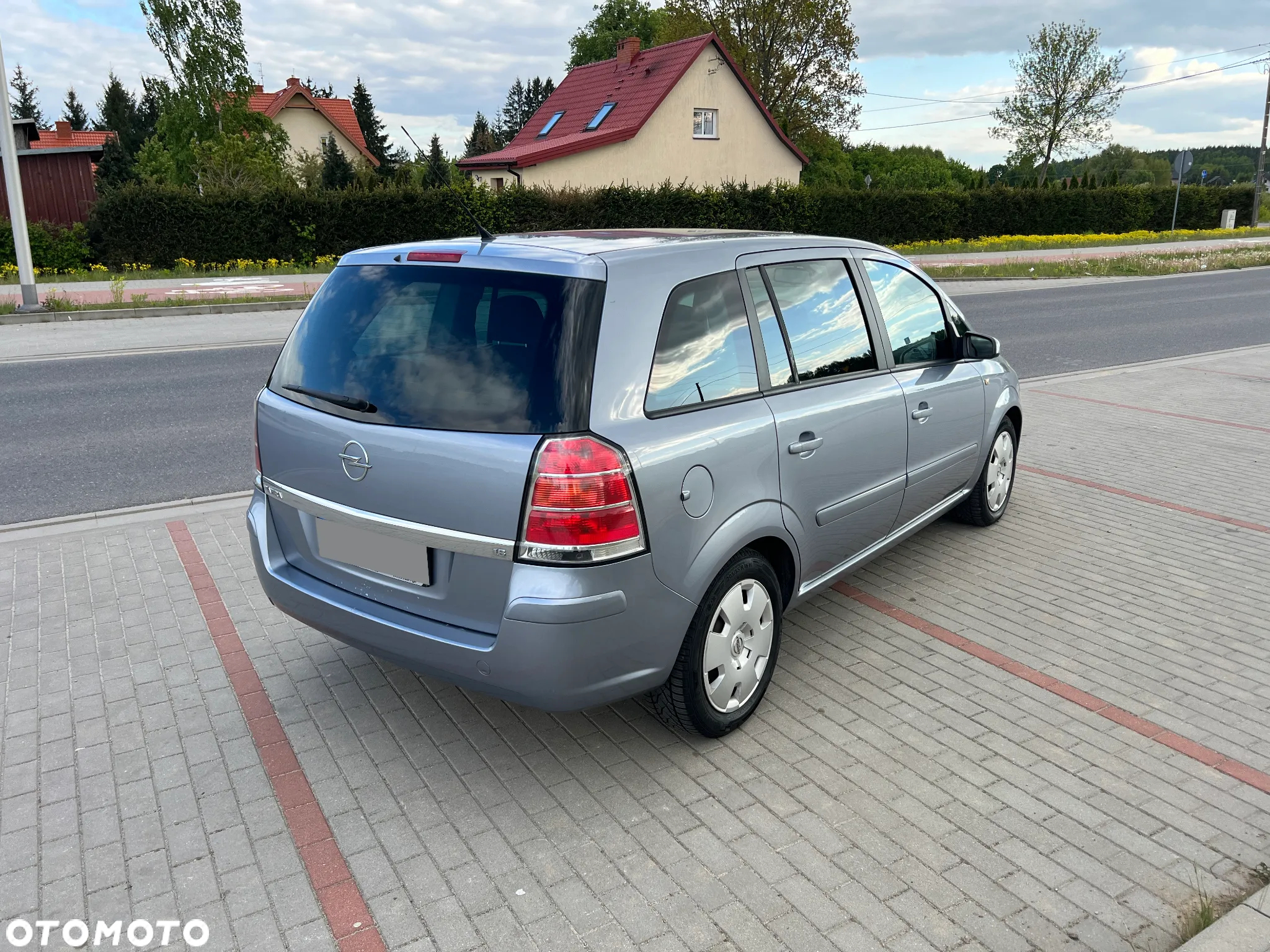 Opel Zafira 1.8 Elegance - 4