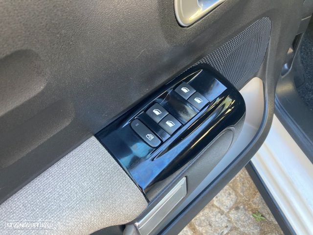 Citroën C3 1.2 PureTech Feel - 27