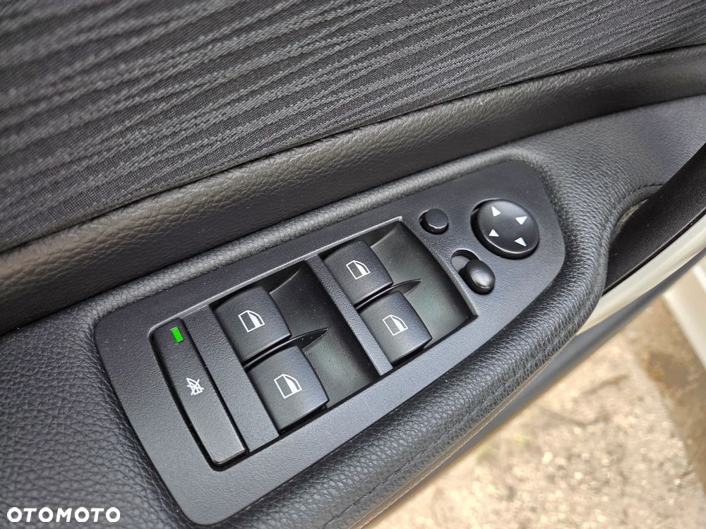 BMW Seria 1 118i Edition Lifestyle - 11