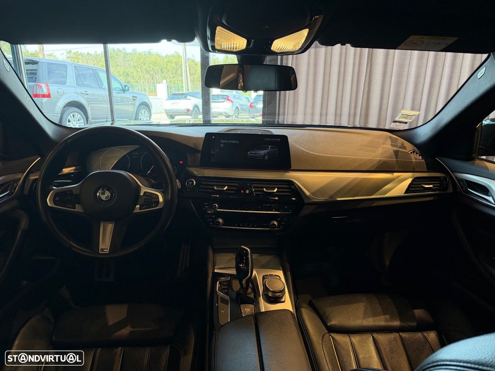 BMW 520 d Pack Desportivo M Auto - 28