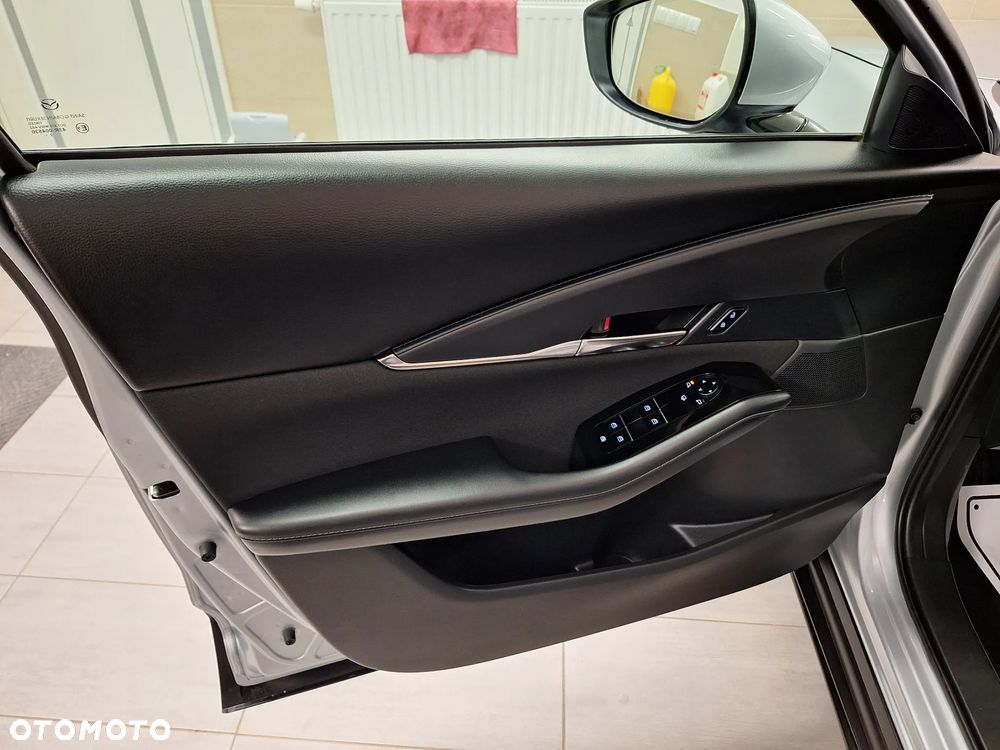 Mazda CX-30 e-SKYACTIV-G 2.0 M HYBRID 150 - 19