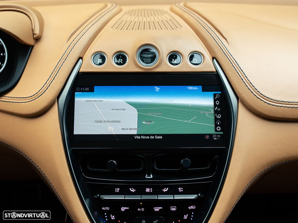 Aston Martin DBX Standard - 41