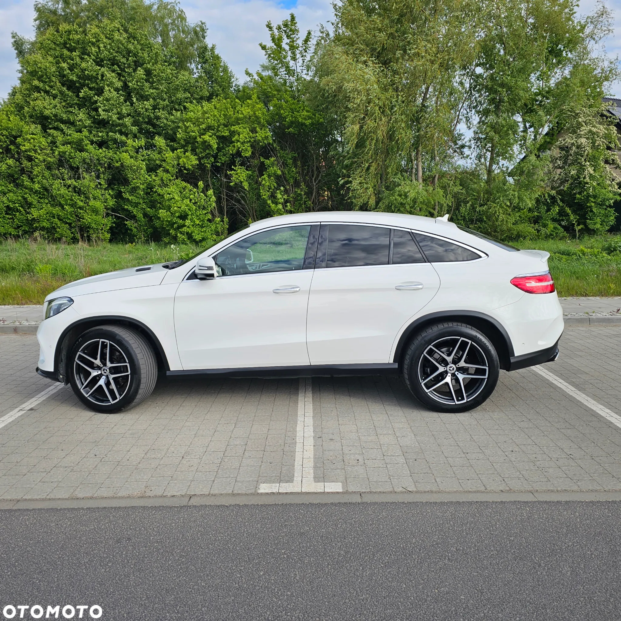Mercedes-Benz GLE 350 d 4-Matic - 6