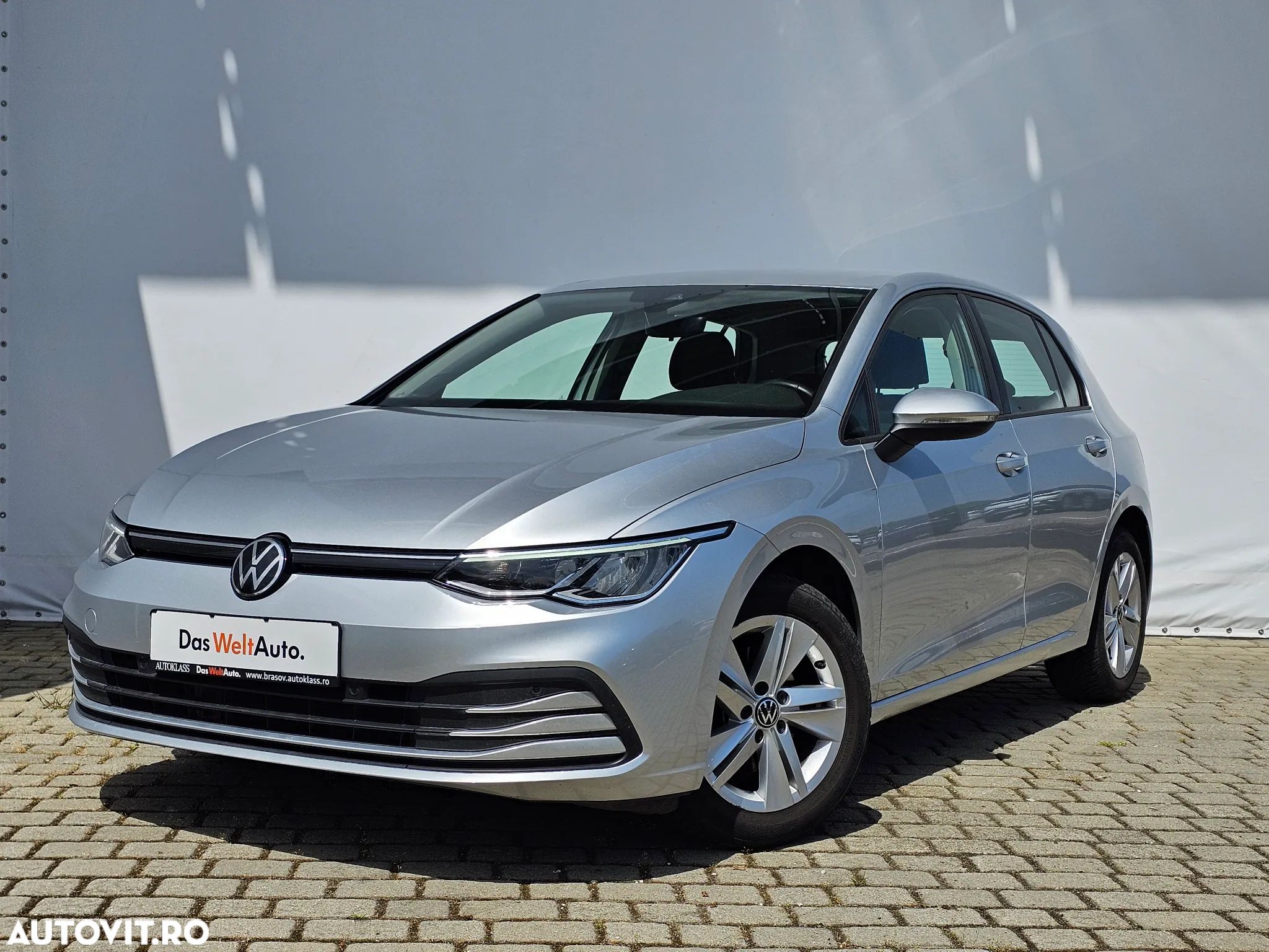 Volkswagen Golf 1.0 eTSI DSG MHEV Life - 1