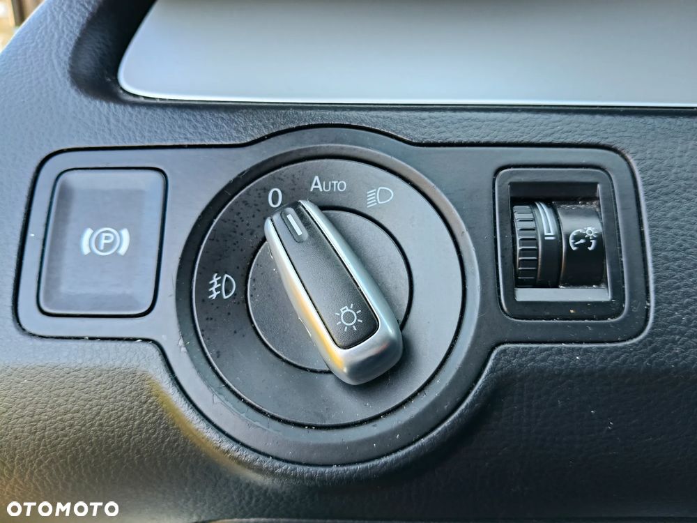 Volkswagen CC 2.0 TSI DSG - 19