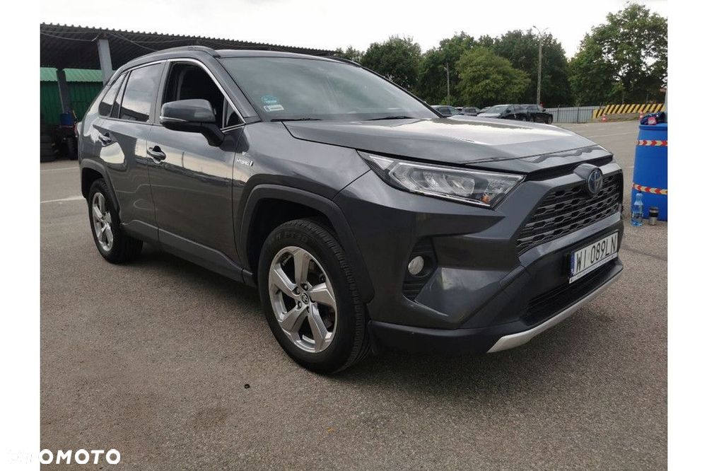 Toyota RAV4 - 9