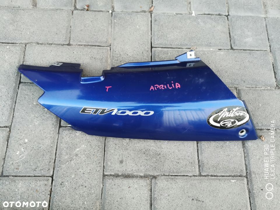 Boczek tył  APRILIA ETV 1000 - 1