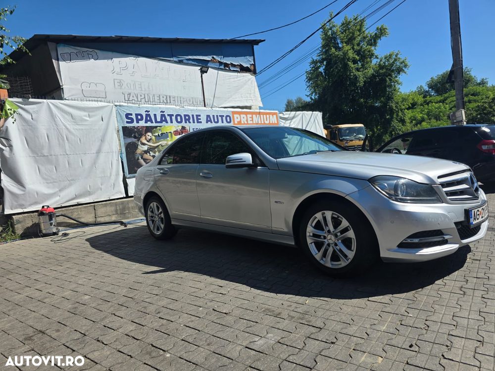 Mercedes-Benz C - 5