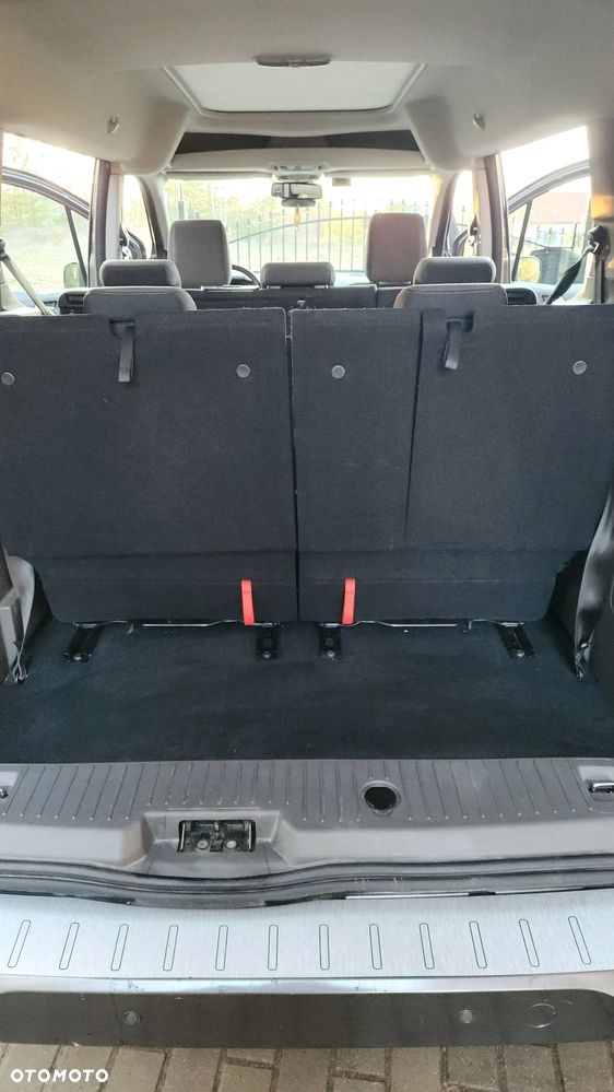 Ford Tourneo Connect 1.5 EcoBlue Trend PowerShift - 21