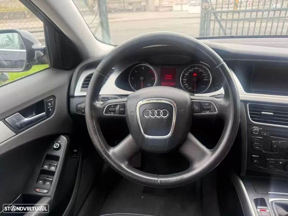 Audi A4 2.0 TDIe Business Line Advance - 11