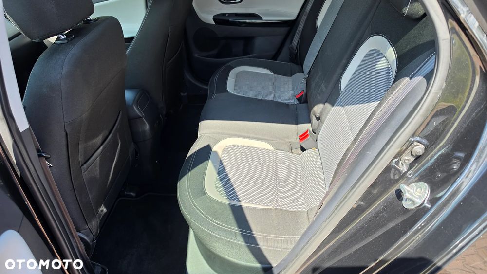 Kia Ceed 1.6 GDI Dream Team Edition - 9